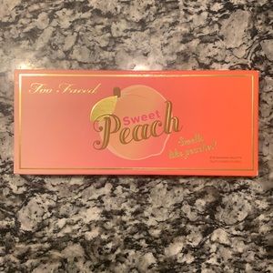 Too Faced Sweet Peach Palette